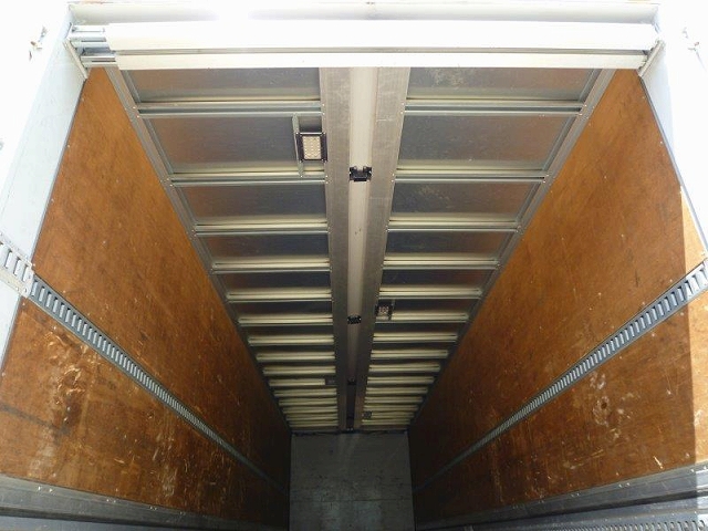 日野プロフィアアルミウイング大型（10t）[写真21]