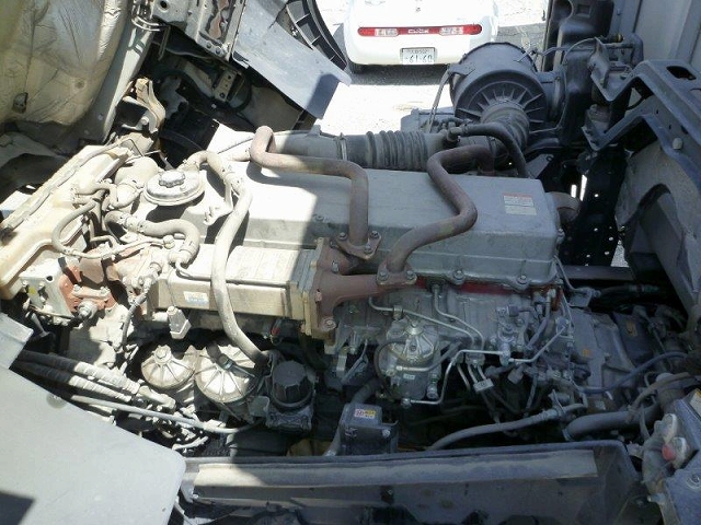 日野プロフィアアルミウイング大型（10t）[写真29]