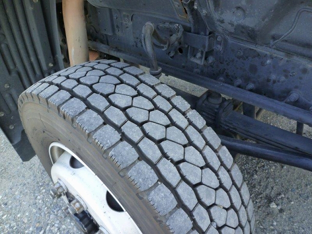 日野プロフィアアルミウイング大型（10t）[写真33]