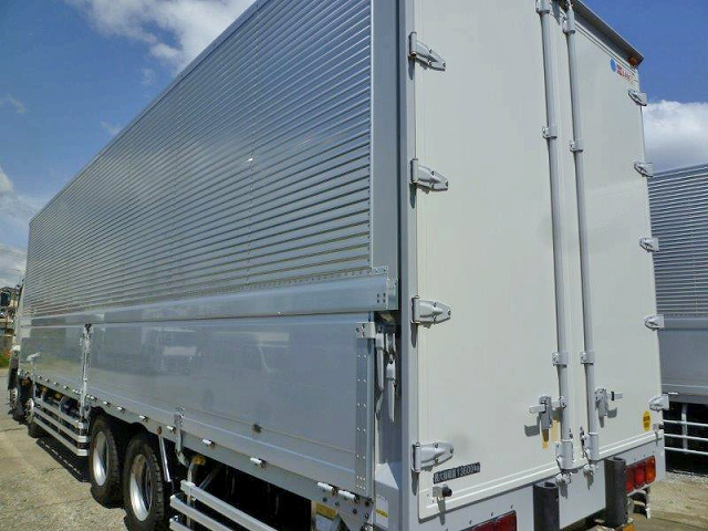 日野プロフィアアルミウイング大型（10t）[写真04]