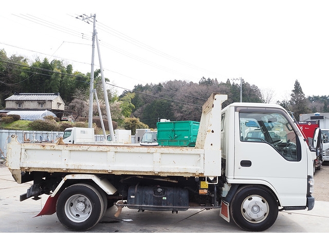 いすゞエルフローダーダンプ小型（2t・3t）[写真13]