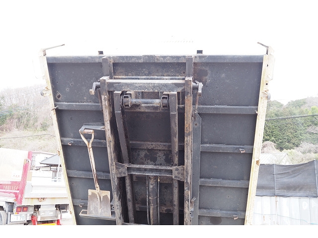 いすゞエルフローダーダンプ小型（2t・3t）[写真19]