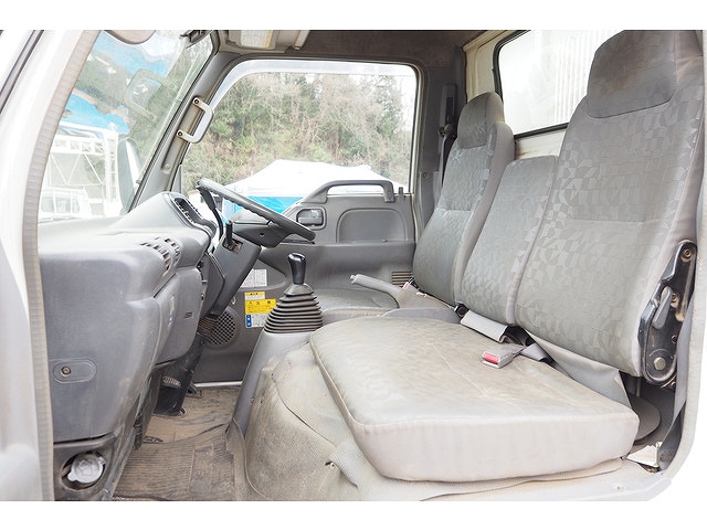 いすゞエルフローダーダンプ小型（2t・3t）[写真34]