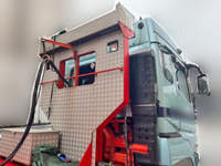 三菱ふそうスーパーグレートトレーラーヘッド（トラクターヘッド）大型（10t）[写真11]