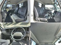 いすゞエルフパッカー車（塵芥車）小型（2t・3t）[写真23]