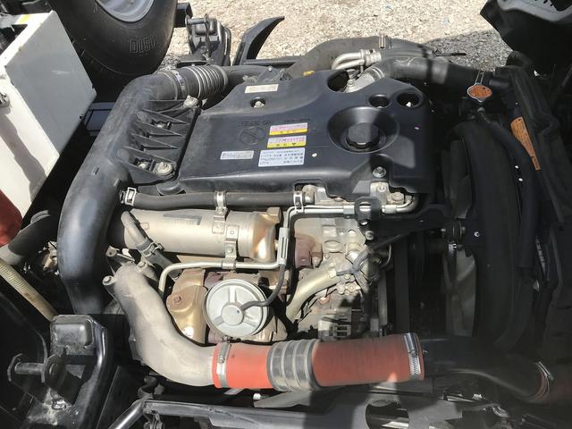 いすゞエルフパッカー車（塵芥車）小型（2t・3t）[写真34]