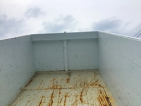 UDトラックスコンドルコンテナ専用車中型（4t）[写真10]