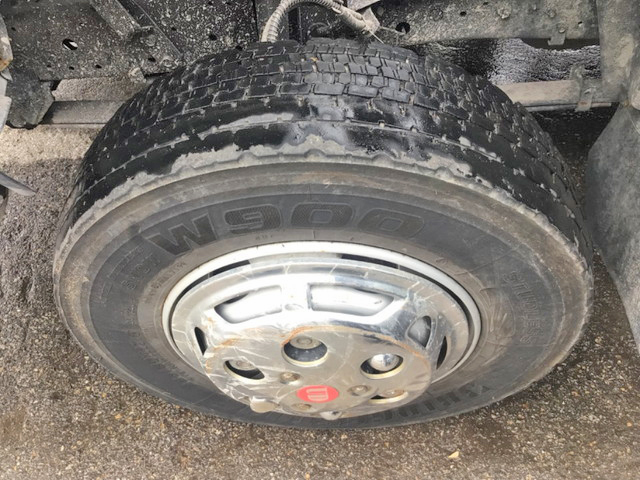 UDトラックスコンドルコンテナ専用車中型（4t）[写真13]