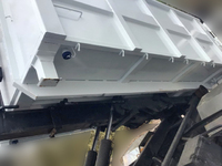 UDトラックスコンドルコンテナ専用車中型（4t）[写真14]