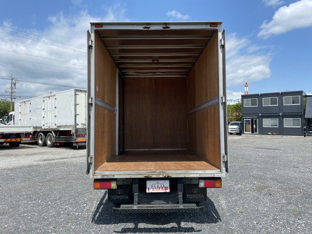 トヨタトヨエースアルミバン小型（2t・3t）[写真11]