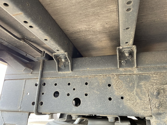 トヨタトヨエースアルミバン小型（2t・3t）[写真20]