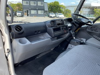 トヨタトヨエースアルミバン小型（2t・3t）[写真29]