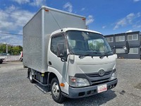 トヨタトヨエースアルミバン小型（2t・3t）[写真03]