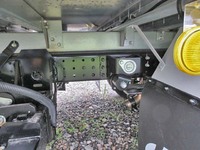 三菱ふそうキャンターアルミバン小型（2t・3t）[写真09]