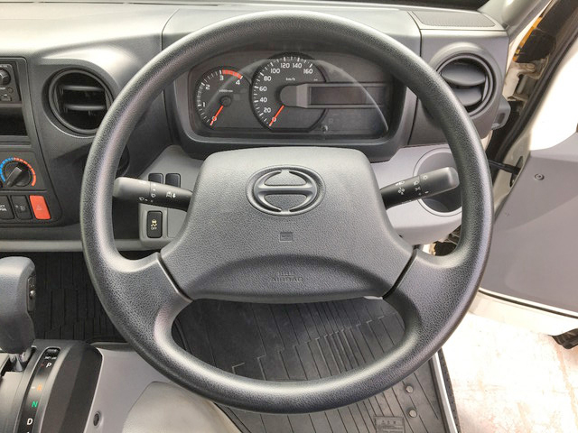 日野デュトロ平ボディ小型（2t・3t）[写真37]