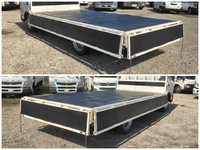 日野デュトロ平ボディ小型（2t・3t）[写真09]