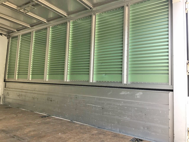 トヨタダイナアルミウイング小型（2t・3t）[写真16]