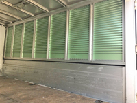 トヨタダイナアルミウイング小型（2t・3t）[写真16]