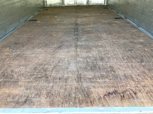 トヨタダイナアルミウイング小型（2t・3t）[写真17]