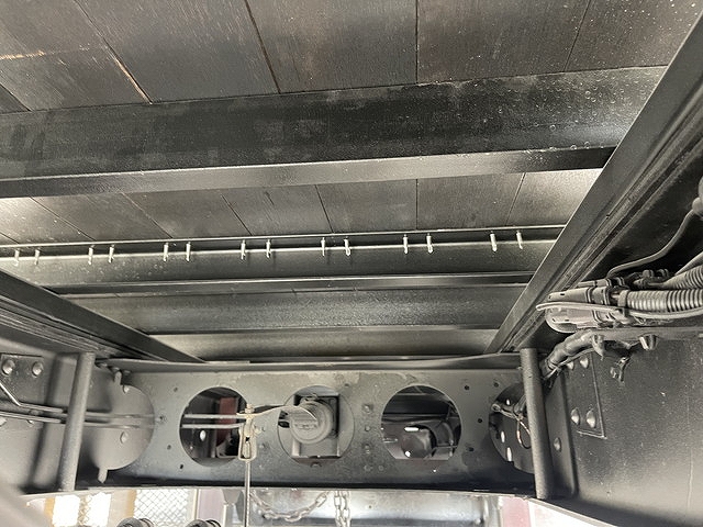 UDトラックスコンドルセルフクレーン3段増トン（6t・8t）[写真11]