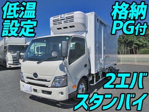 日野デュトロ冷凍車（冷蔵車）2021年(令和3年)2RG-XZU712M