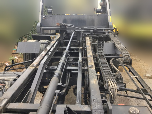 いすゞエルフセーフティローダー小型（2t・3t）[写真15]