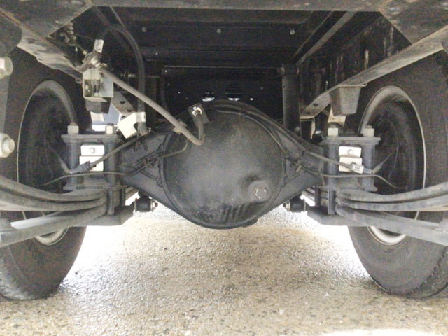 いすゞエルフアルミバン小型（2t・3t）[写真20]