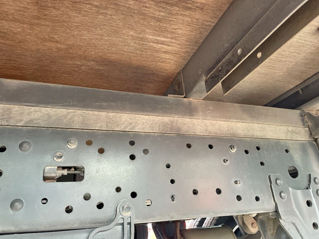 トヨタトヨエースアルミバン小型（2t・3t）[写真25]