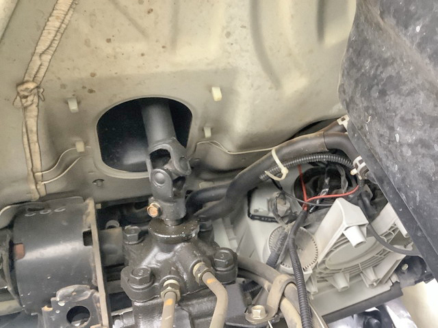 いすゞエルフ平ボディ小型（2t・3t）[写真21]