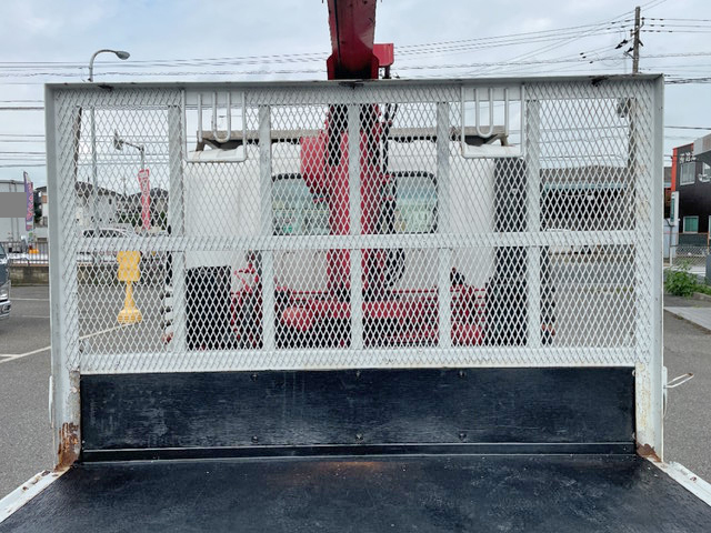 いすゞエルフクレーン3段小型（2t・3t）[写真12]