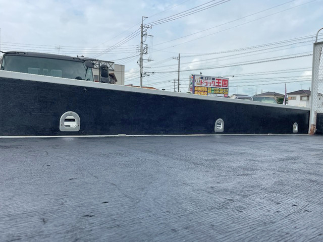 いすゞエルフクレーン3段小型（2t・3t）[写真13]