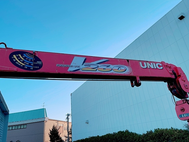 いすゞエルフクレーン3段小型（2t・3t）[写真17]