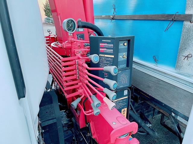 いすゞエルフクレーン3段小型（2t・3t）[写真22]