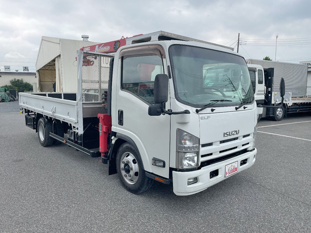 いすゞエルフクレーン3段小型（2t・3t）[写真03]