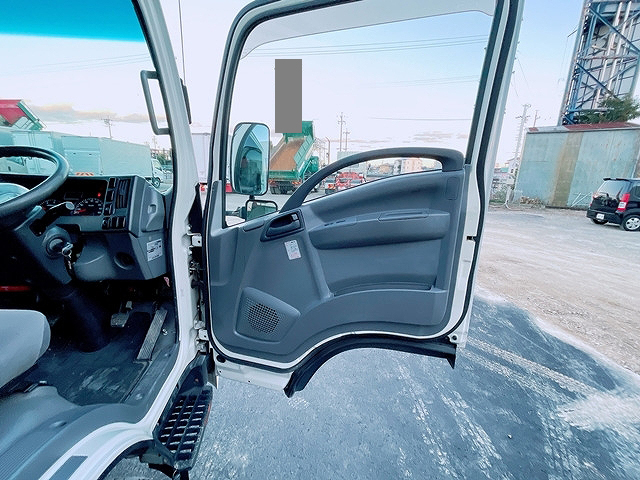 いすゞエルフクレーン3段小型（2t・3t）[写真32]