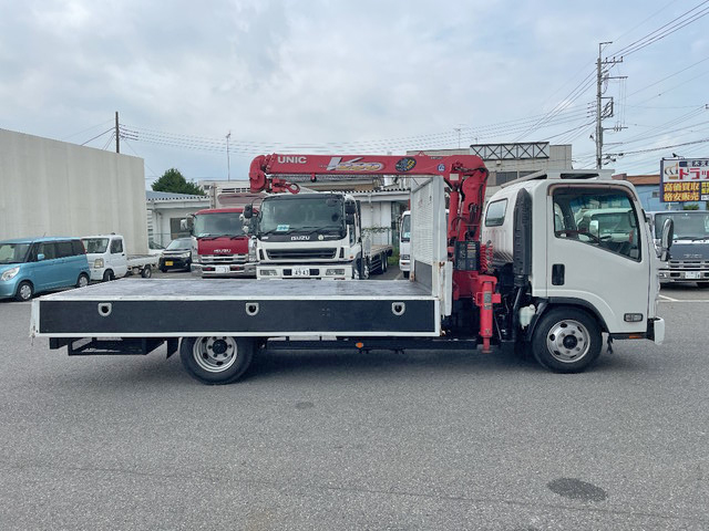 いすゞエルフクレーン3段小型（2t・3t）[写真08]