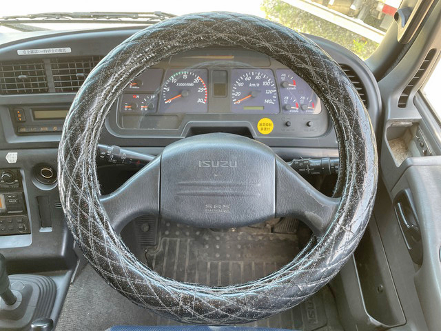 いすゞギガ冷凍車（冷蔵車）大型（10t）[写真36]