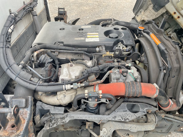 いすゞエルフ冷凍車（冷蔵車）小型（2t・3t）[写真26]