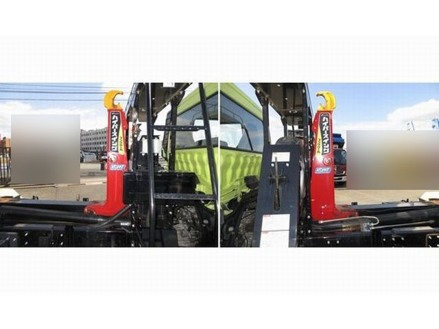 三菱ふそうファイターコンテナ専用車中型（4t）[写真15]