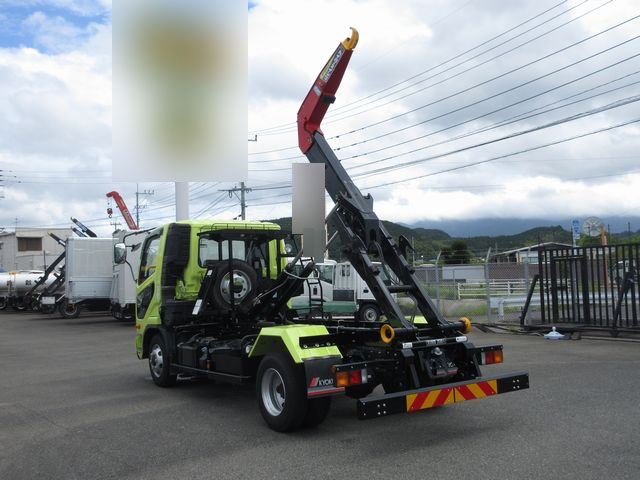 三菱ふそうファイターコンテナ専用車中型（4t）[写真02]