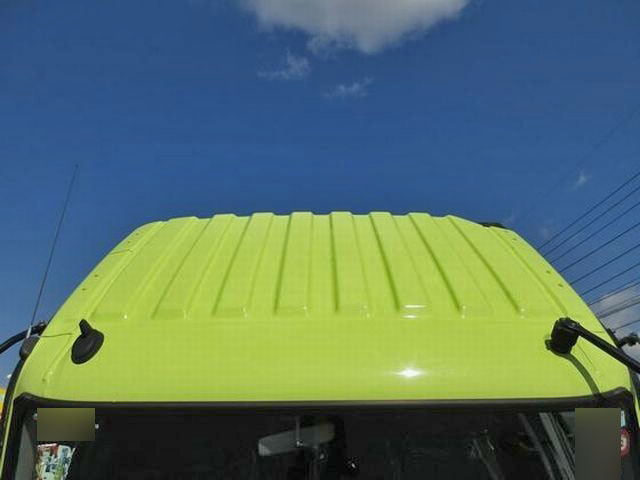 三菱ふそうファイターコンテナ専用車中型（4t）[写真06]