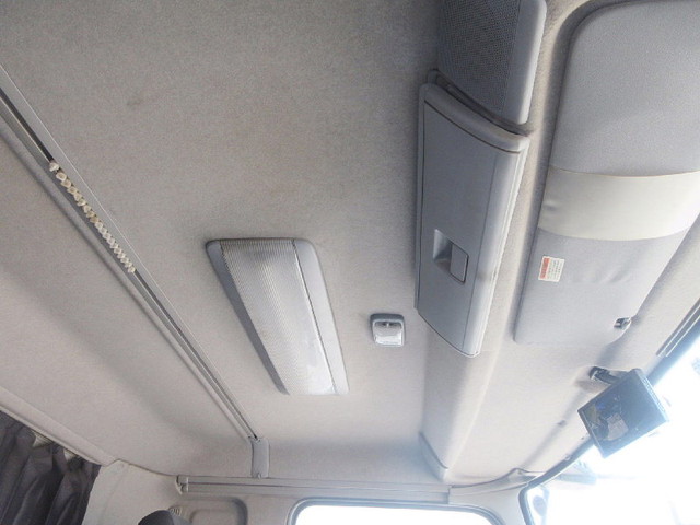 UDトラックスコンドルアルミウイング中型（4t）[写真23]