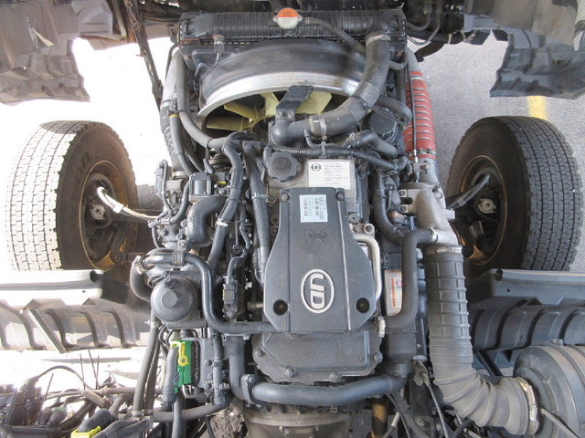 UDトラックスコンドルアルミウイング中型（4t）[写真25]