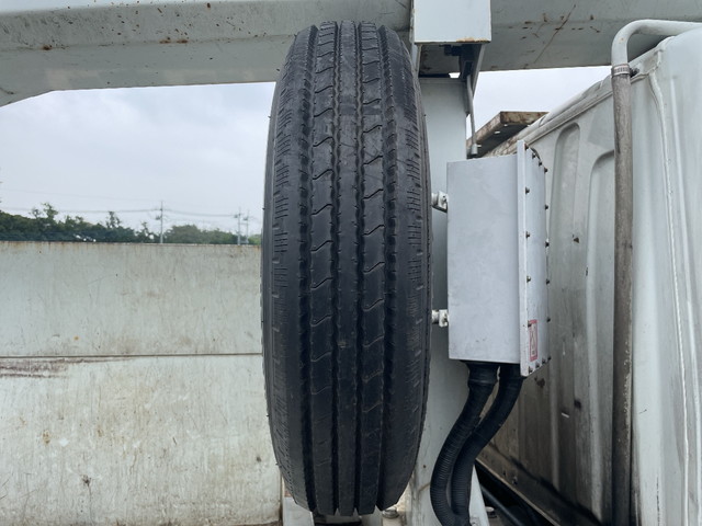 三菱ふそうキャンター高所作業車小型（2t・3t）[写真12]