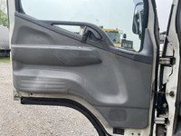 三菱ふそうキャンター高所作業車小型（2t・3t）[写真28]