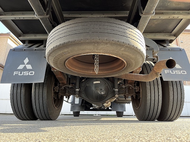 三菱ふそうキャンターアルミバン小型（2t・3t）[写真18]