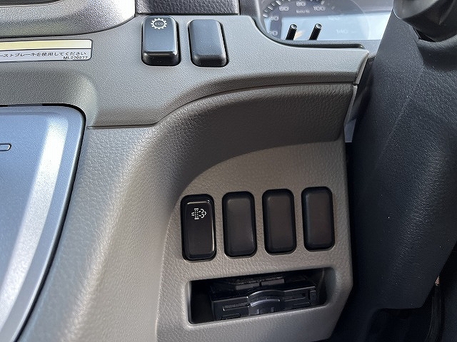 三菱ふそうキャンターアルミバン小型（2t・3t）[写真27]