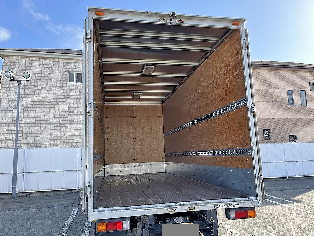 三菱ふそうキャンターアルミバン小型（2t・3t）[写真06]