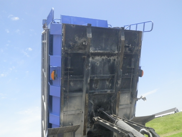 日野レンジャー深ダンプ（土砂禁ダンプ）増トン（6t・8t）[写真12]