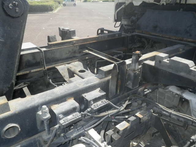 日野レンジャー深ダンプ（土砂禁ダンプ）増トン（6t・8t）[写真16]